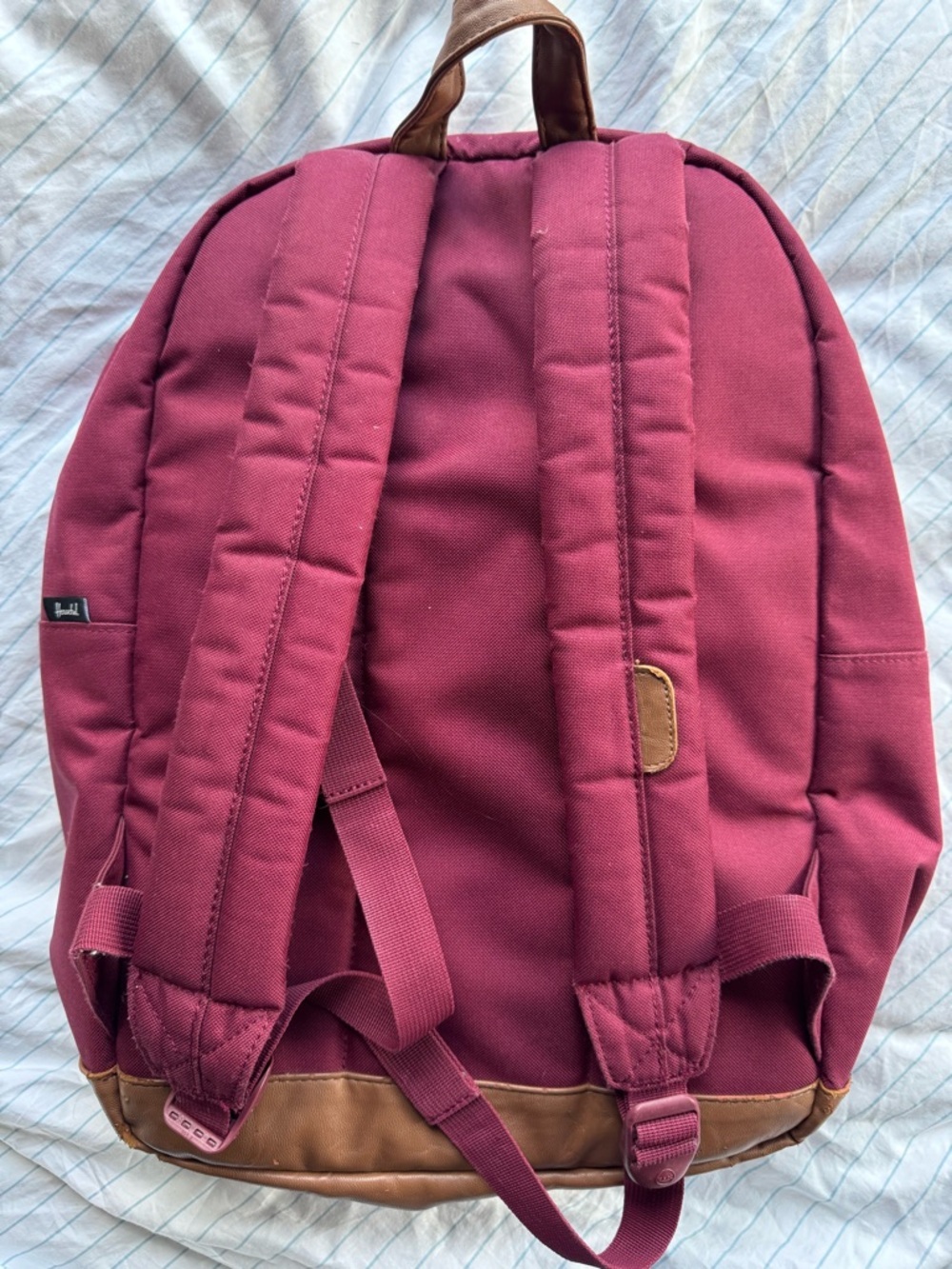Herschel Supply Company Maroon & Tan Backpack with Front Pocket - Picture 2 of 4